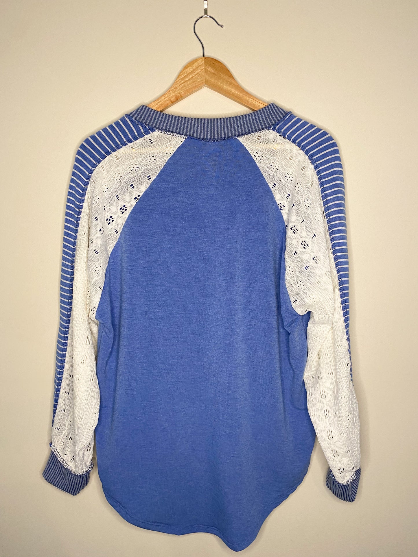 Multi-Fabric Long Sleeve V-Neck Top
