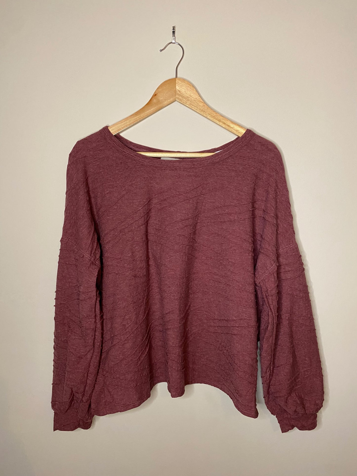 Overlap Back Long-Sleeve