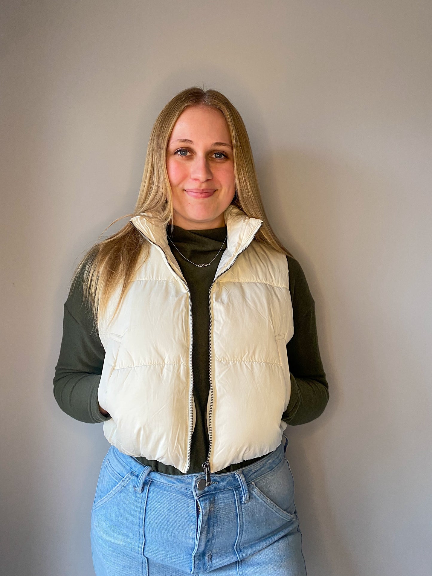 Cropped Puffer Vest