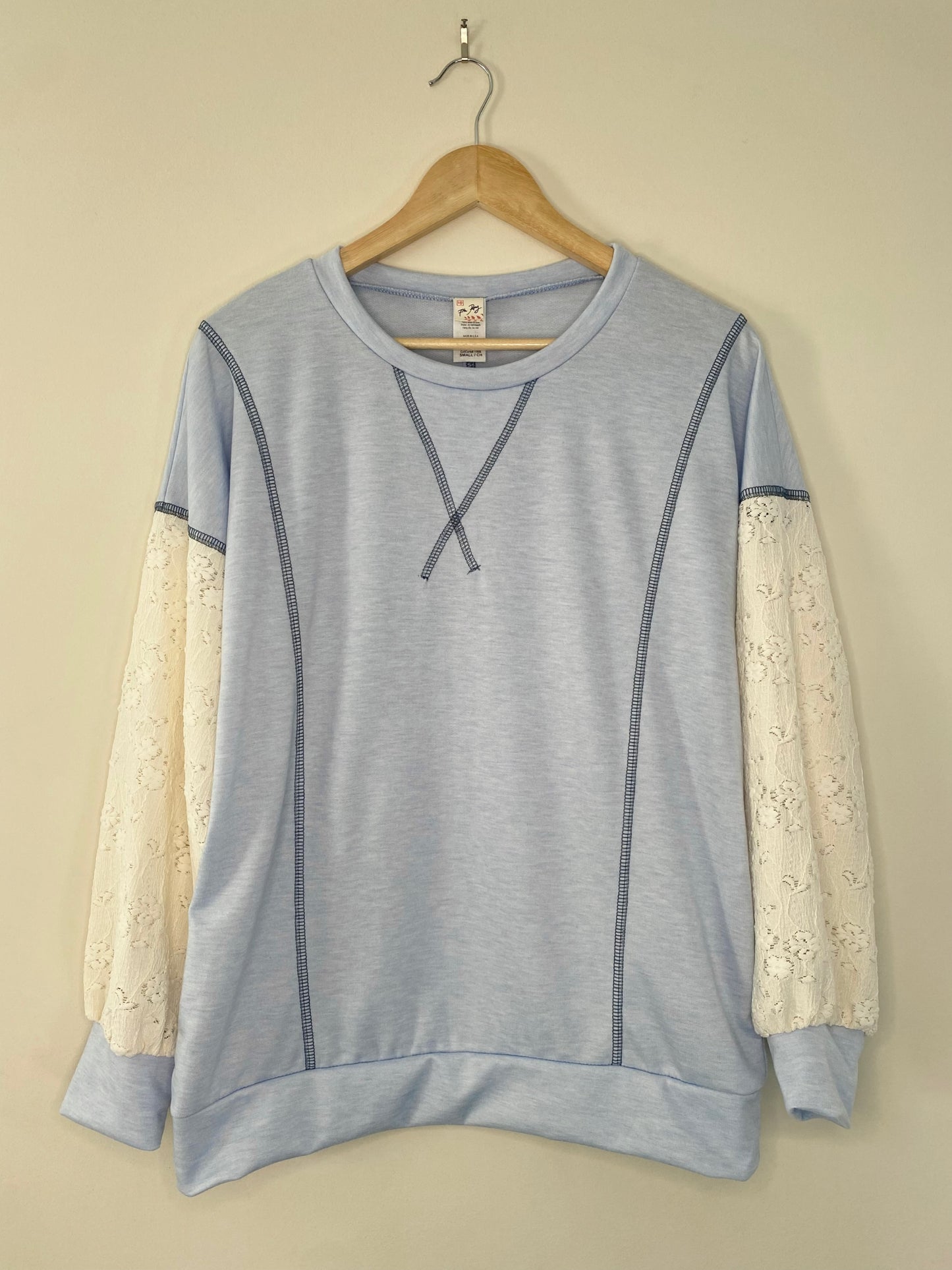 Contrast Lace Sleeve Top