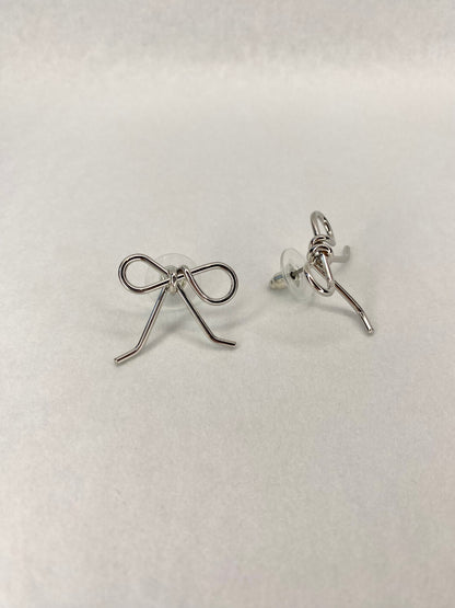 Wire Bow Earrings