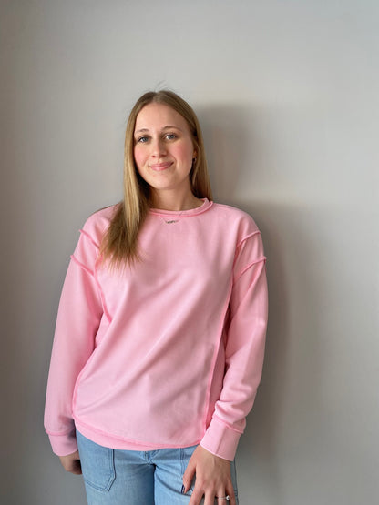 Ribbed Exposed Seam Long-Sleeve